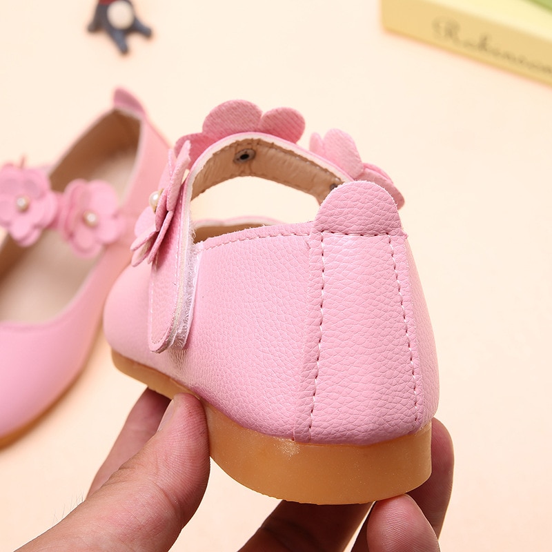 chaussure blanche ceremonie femme