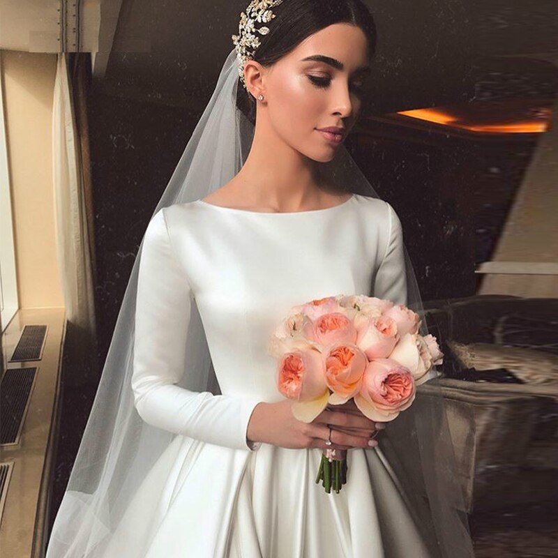 Robe de mariée simple col bateau Robe de mariée simple col bateau