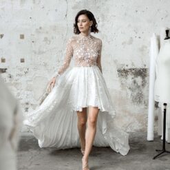 Robe De Mariée Courte Avec Traîne image 5 | Soirée Blanche Robe De Mariée Courte Avec Traine | Soirée Blanche