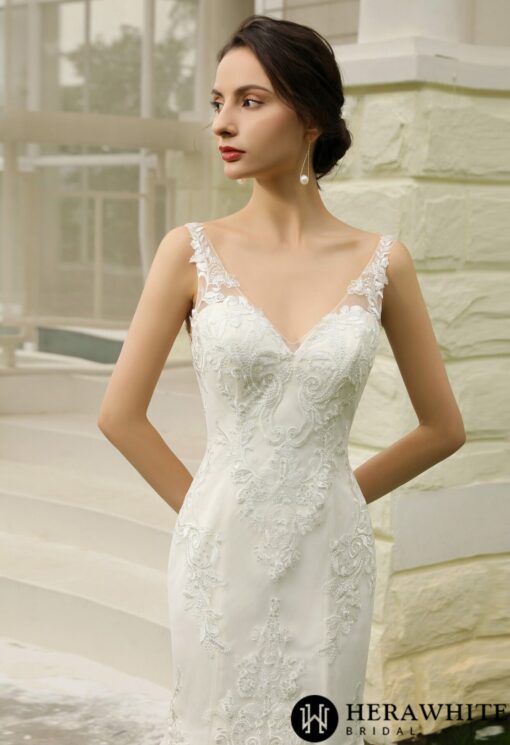 Robe de mariée fourreau ajustée à double traîne | Soirée Blanche