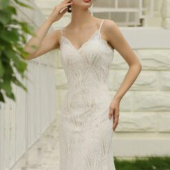 Robe de mariée fourreau en dentelle avec bretelles spaghetti image 12 | Soirée Blanche Robe de mariée fourreau en dentelle avec bretelles spaghetti | Soirée Blanche