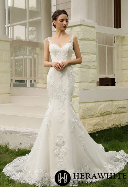 Robe de mariée fourreau ajustée à double traîne | Soirée Blanche