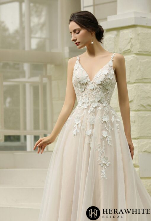 Robe de bal princesse avec dentelle florale et paillettes | Soirée Blanche