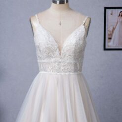 Robe de mariée A à bretelles spaghetti champagne romantique | Soirée Blanche