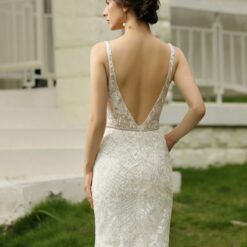 Robe de mariée ajustée pailletée avec décolleté en V profond | Soirée Blanche