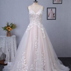 Robe de mariée rose nude en ligne A avec détails floraux et bretelles d’illusion | Soirée Blanche