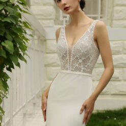 Robe de Mariée Simple Col V image 9 | Soirée Blanche Robe de Mariée Simple Col V