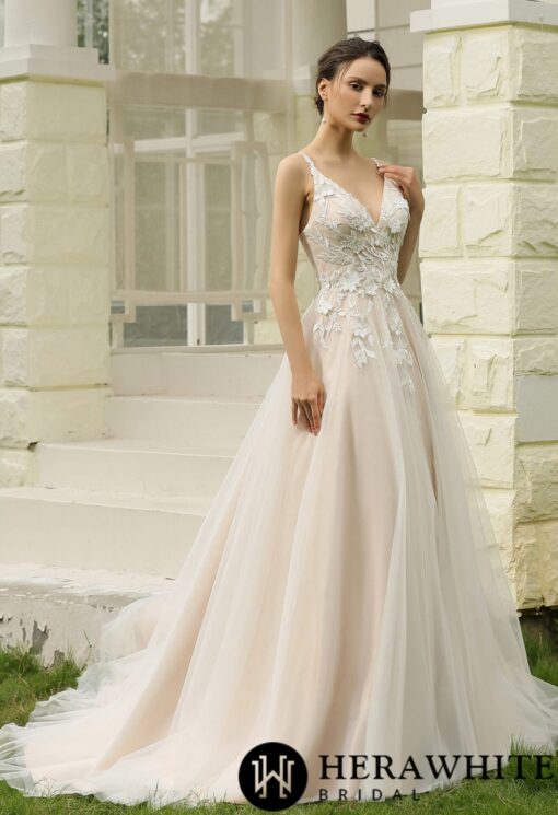 Robe de bal princesse avec dentelle florale et paillettes | Soirée Blanche