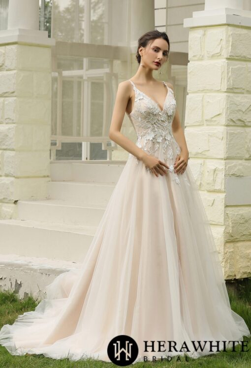 Robe de bal princesse avec dentelle florale et paillettes | Soirée Blanche