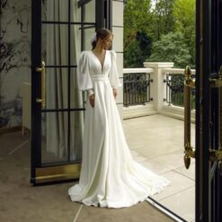 Robe De Mariée Princesse Manches Bouffantes image 9 | Soirée Blanche Robe de Mariée Princesse manche bouffante