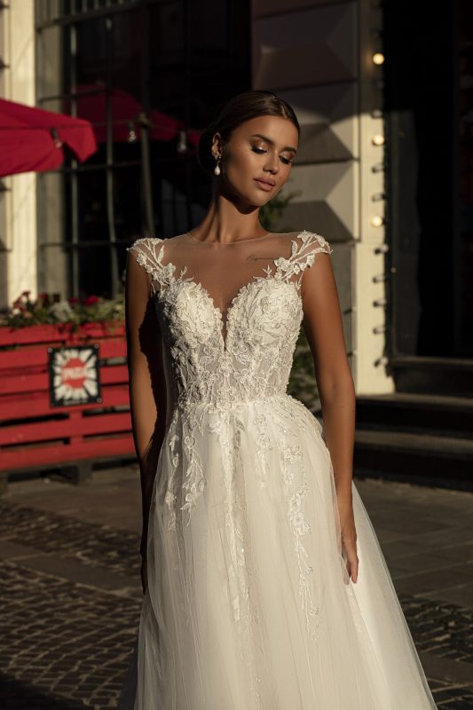 Que mettre sur robe de mariée manche courte