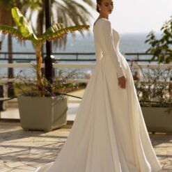 Robe De Mariée Sensuelle Blanche image 5 | Soirée Blanche