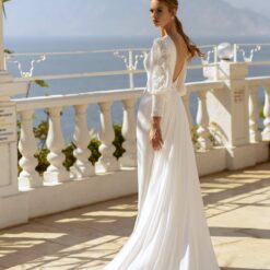 Robe De Mariée Simple Manches Longues Fluides Blanche image 7 | Soirée Blanche Robe De Mariée Simple Manches Longues Fluides Blanche | Soirée Blanche