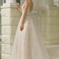Robe de mariée simple à motifs floraux pailletés | Soirée Blanche
