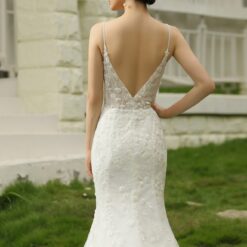 Robe de mariée ajustée à bretelles spaghetti avec perlage | Soirée Blanche