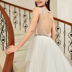 Robe de bal à corsage perlé avec jupe en tulle et volants brillants image 11 | Soirée Blanche Robe de bal à corsage perlé avec jupe en tulle et volants brillants | Soirée Blanche