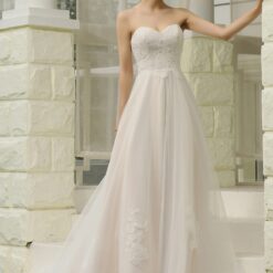 Robe de mariée ligne A bustier avec manches longues détachables image 13 | Soirée Blanche Robe de mariée ligne A bustier avec manches longues détachables | Soirée Blanche