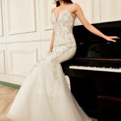 Robe de mariée sirène brodée et perlée image 11 | Soirée Blanche Robe de mariée sirène brodée et perlée | Soirée Blanche