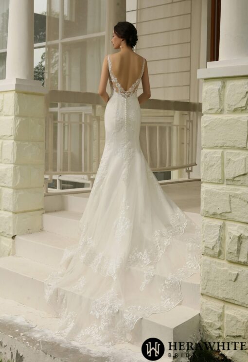 Robe de mariée fourreau ajustée à double traîne | Soirée Blanche