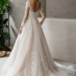 Robe de mariée princesse col en V et manches longues dentelle florale | Soirée Blanche