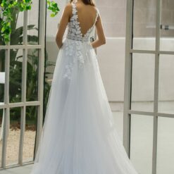 Robe de mariée A en dentelle florale avec jupe en tulle image 11 | Soirée Blanche Robe de mariée A en dentelle florale avec jupe en tulle | Soirée Blanche