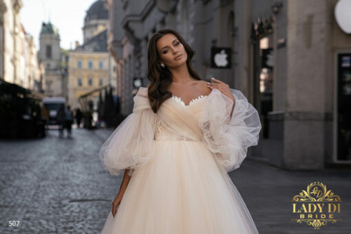 Robe De Mariée princesse drapée et originale | Soirée Blanche