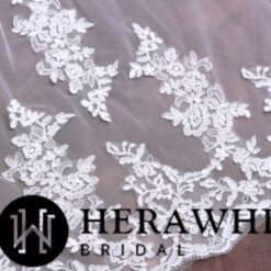 Voile de Mariée Long A Dentelle | Soirée Blanche