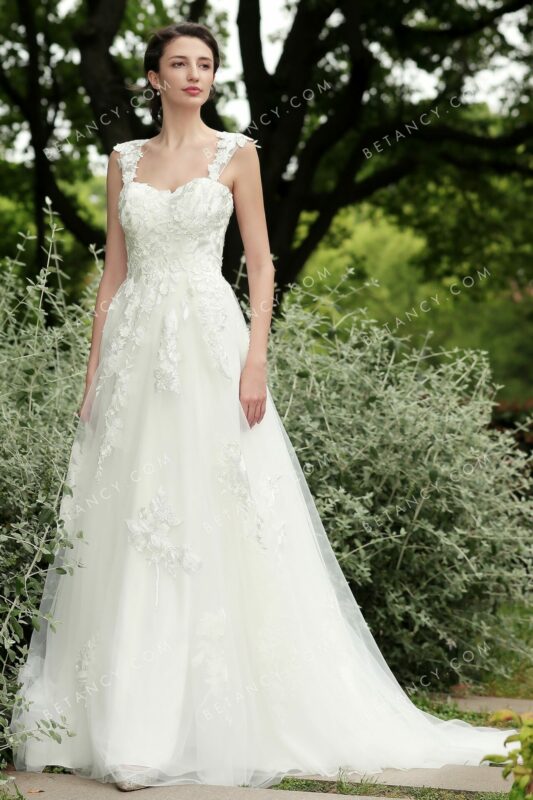 Robe de mariée bretelle dentelle