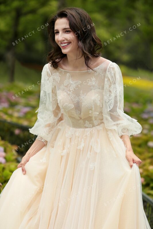 Robe de mariée romantique bohème Robe de mariée romantique bohème