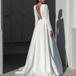 Robe De Mariée Princesse Luxe A Manches Longues image 4 | Soirée Blanche Robe De Mariée Princesse Luxe A Manches Longues