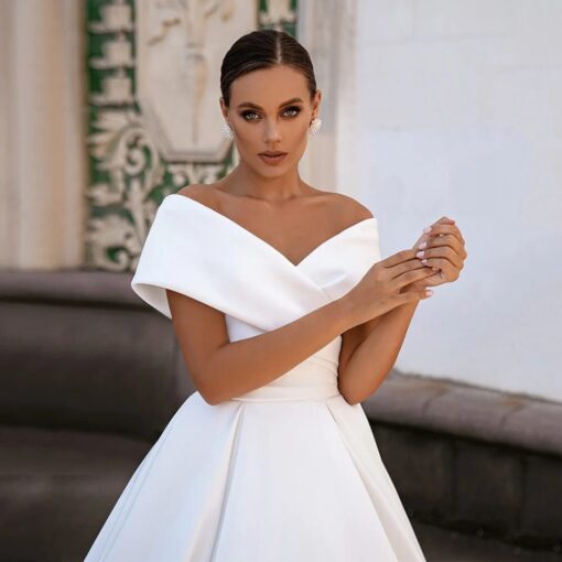 Robe De Mariée Epaule Dénudée