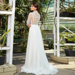 Robe De Mariée Fendue A Col Montant Dentellé image 4 | Soirée Blanche Robe De Mariée Fendue A Col Montant Dentellé