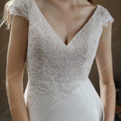 Robe De Mariée Fourreau Avec Jupe En Tulle