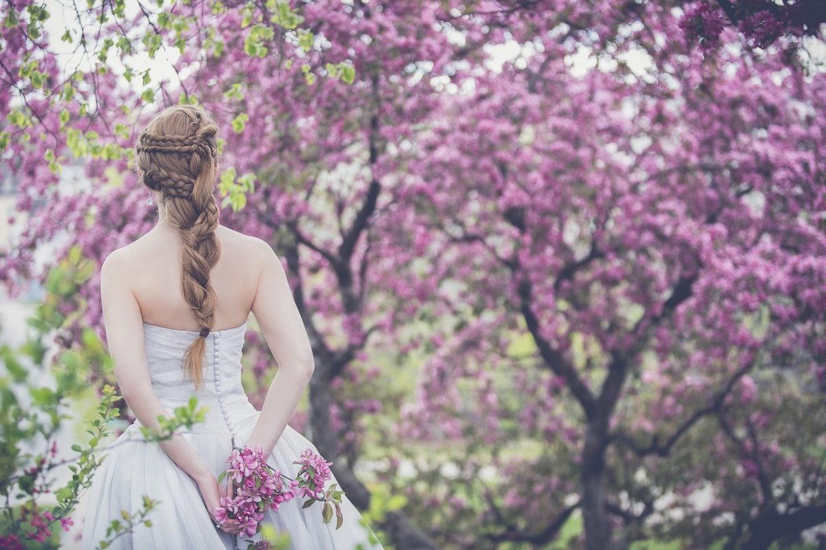 Où acheter de la dentelle pour confectionnersa robe de mariée