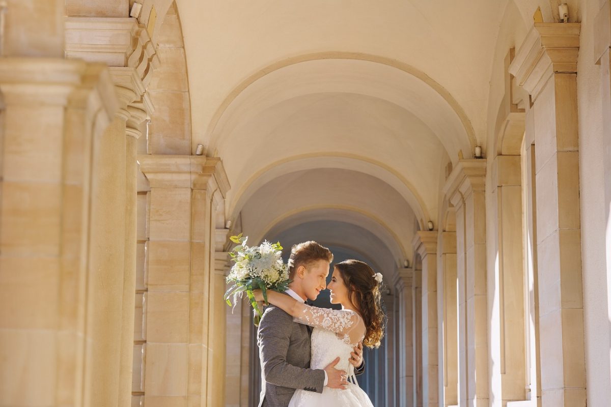 Robe de mariée princesse manche longue Robe de mariée princesse manche longue