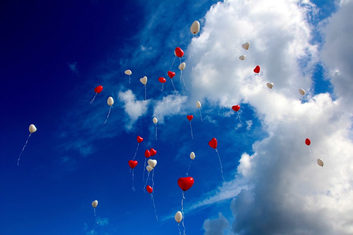 L’envolée romantique : L’utilisation des bouteilles d’hélium lors d’un mariage L’envolée romantique : L’utilisation des bouteilles d’hélium lors d’un mariage