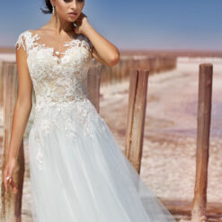 Robe Blanche De Mariage Décolleté Illusion | Soirée Blanche