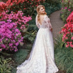 Robe De Mariée Florale Femme Ronde image 3 | Soirée Blanche Robe De Mariée Florale Femme Ronde | Soirée Blanche