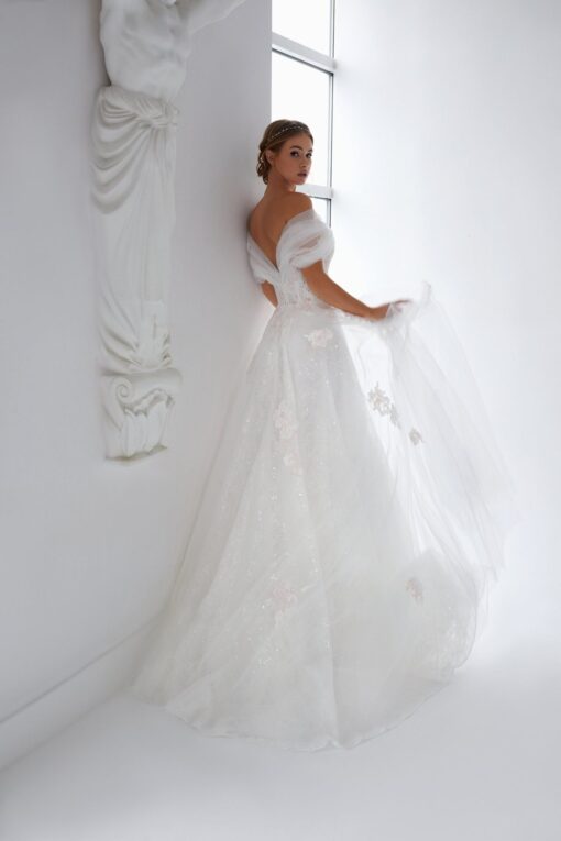 Robe De Mariée Princesse Fleurie Manche Tombante Blanche | Soirée Blanche