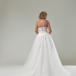 Robe De Mariée Femme Ronde Bustier image 5 | Soirée Blanche Robe De Mariée Femme Ronde Bustier | Soirée Blanche