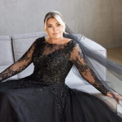 Robe De Mariée Noire Dentelle image 9 | Soirée Blanche Robe De Mariée Noire Dentelle | Soirée Blanche