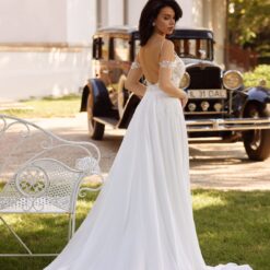 Robe De Mariée Sobre Blanche image 11 | Soirée Blanche Robe De Mariée Sobre Blanche | Soirée Blanche