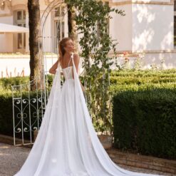 Robe De Mariée Bohème Dentelle Longue Traîne | Soirée Blanche