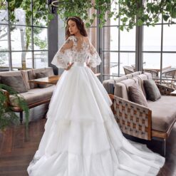 Robe De Mariée Princesse Originale Haut Transparent image 7 | Soirée Blanche Robe De Mariée Princesse Originale Haut Transparent | Soirée Blanche