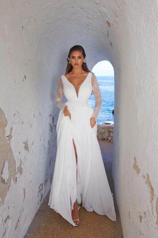 Robe De Mariée Dentelle Col V Manches Longues | Soirée Blanche