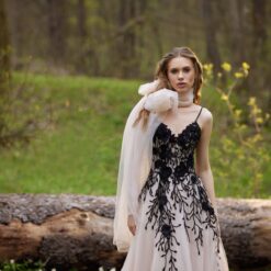 Robe De Mariée Blanche Et Noire image 6 | Soirée Blanche Robe De Mariée Blanche Et Noire | Soirée Blanche