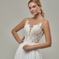 Robe De Mariée Pour Petite Blanche image 7 | Soirée Blanche Robe De Mariée Pour Petite Blanche | Soirée Blanche