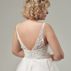Robe De Mariée Femme Ronde Et Petite | Soirée Blanche