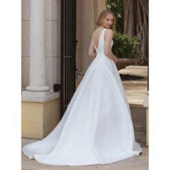 Robe De Mariée Chic Blanche image 4 | Soirée Blanche Robe De Mariée Chic Blanche