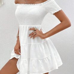 Robe d'été blanche avec ourlet volanté et épaules dénudées image 10 | Soirée Blanche Robe d'été blanche avec ourlet volanté et épaules dénudées image 9 | Soirée Blanche